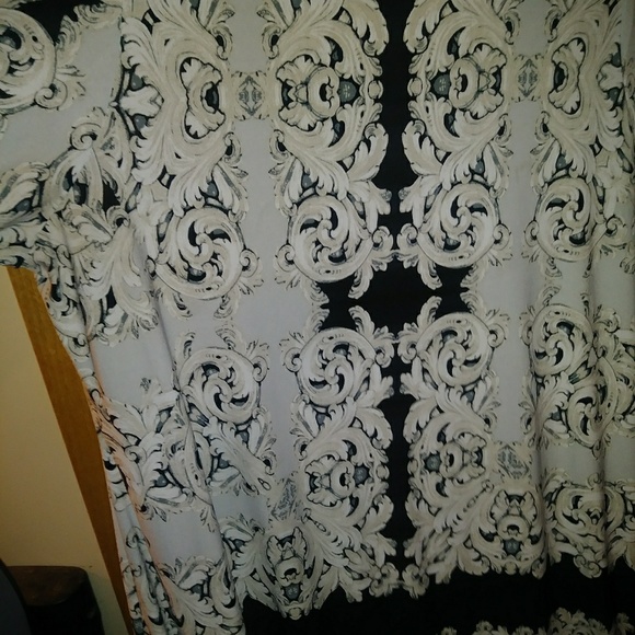 Pattern blouse - Picture 5 of 8